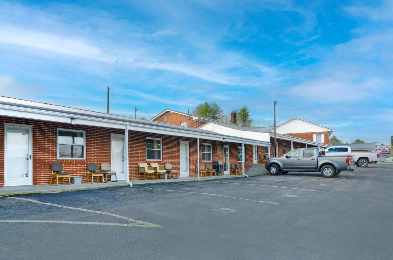 Knob Hill Motor Lodge ฮิลส์วิลล์ ภายนอก รูปภาพ